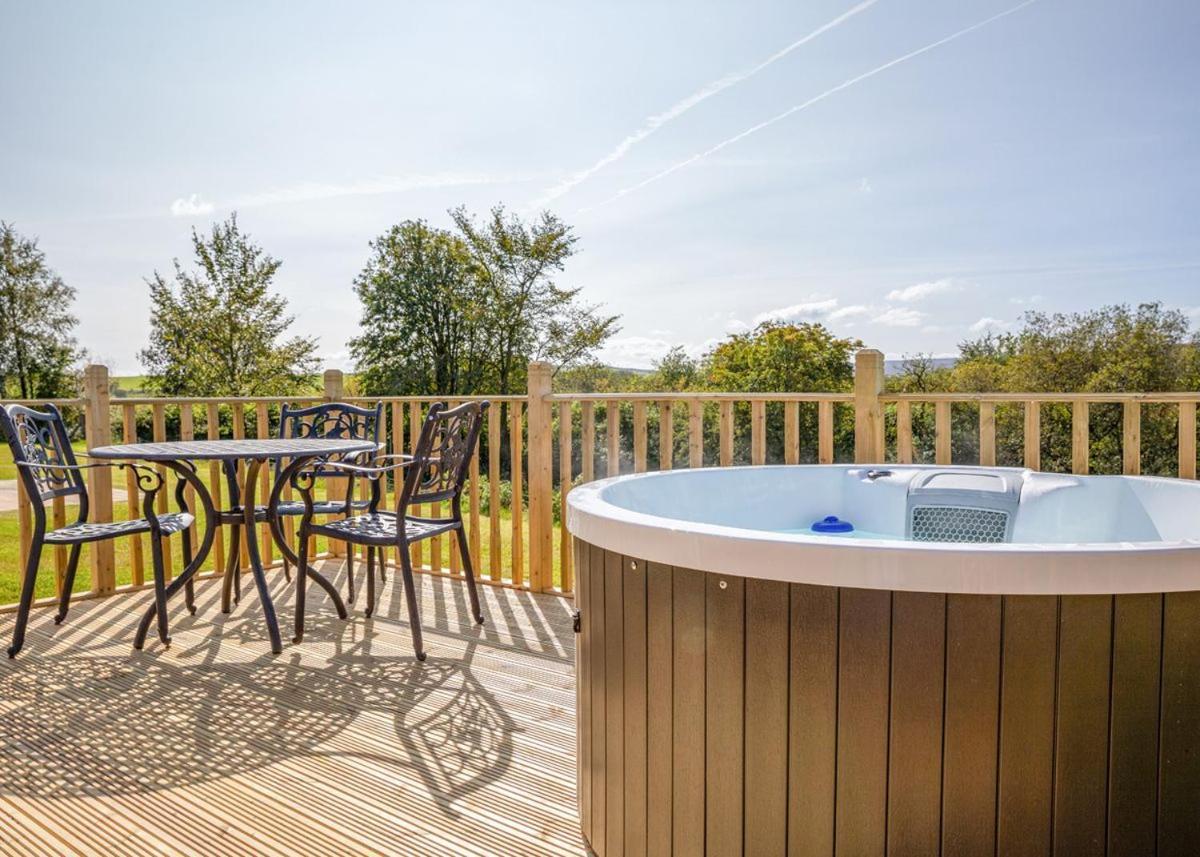 Great Harlow Views Newby  Esterno foto